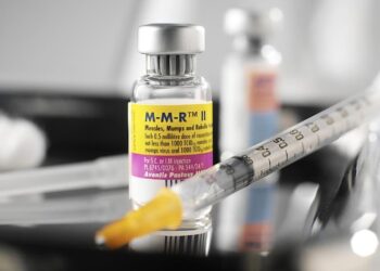 Vắc xin tiêm phòng quai bị