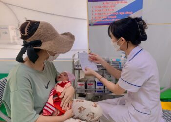 Danh sách vắc xin và lịch tiêm chủng đầy đủ cho trẻ sơ sinh 0 – 6 tháng tuổi tại VHN Care