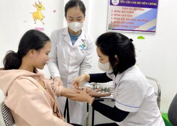 Viêm gan B: nguyên nhân, triệu chứng, biến chứng và cách phòng ngừa