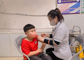 Viêm phổi do phế cầu khuẩn: Các biến chứng nguy hiểm và cách phòng ngừa