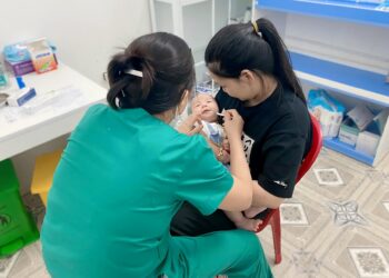 Vắc xin tiêm phòng viêm màng não Nhật Bản cho trẻ và báo giá tiêm tại VHN Care