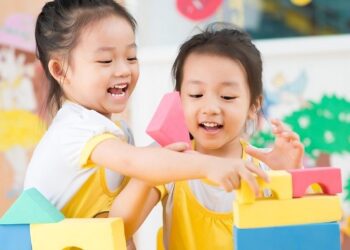 Các loại vắc xin và lịch tiêm chủng đầy đủ cho trẻ tiền Tiểu học tại VHN Care